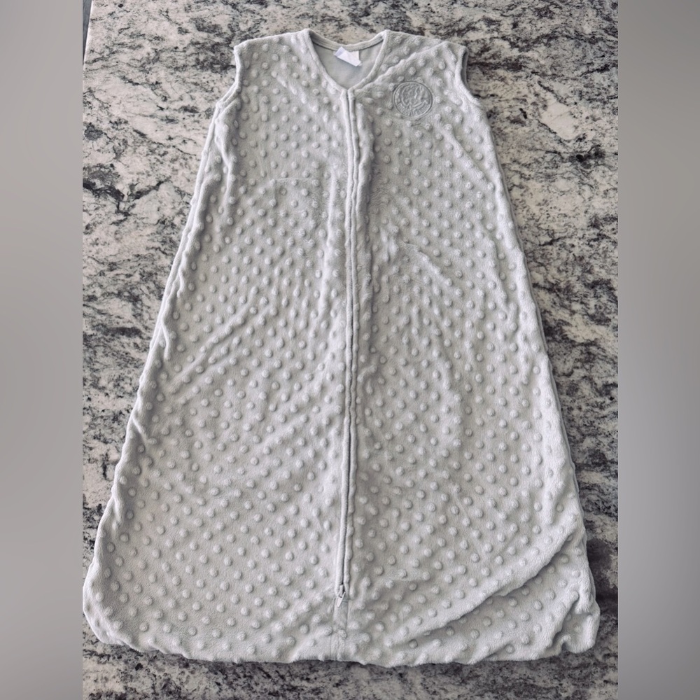 Halo Sleep Sack Gray Wearable Blanket Plushy Dot Velboa size 12-18 months